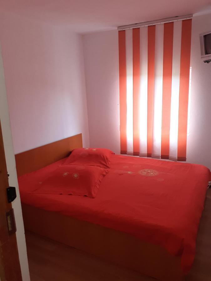 Hotel Casa Denisa Vidraru Transfgarasan Căpăţîneni-Ungureni Exterior foto